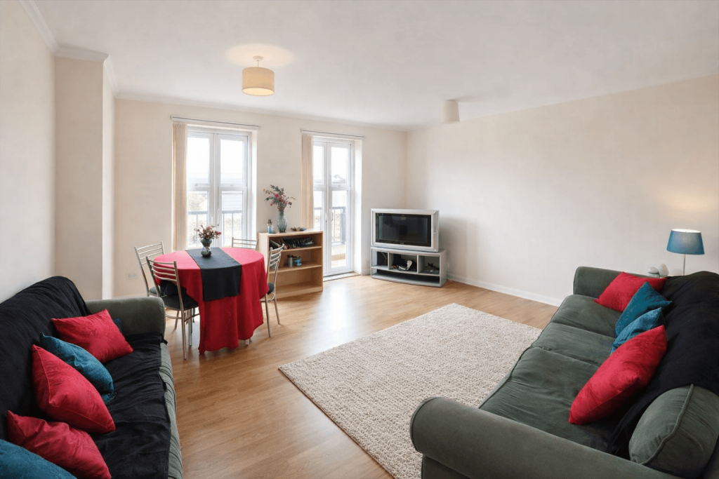 2 bed 1st Floor Flat for rent in Nottingham. From Tomlinson Estates 2 bed 1st Floor Flat for rent in Nottingham. From Tomlinson Estates