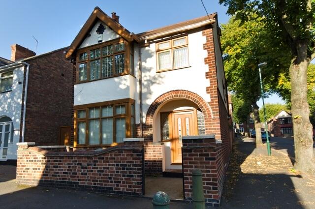 4 bed Semi Detached for rent in Nottingham. From Tomlinson Estate Management Limited - Lenton