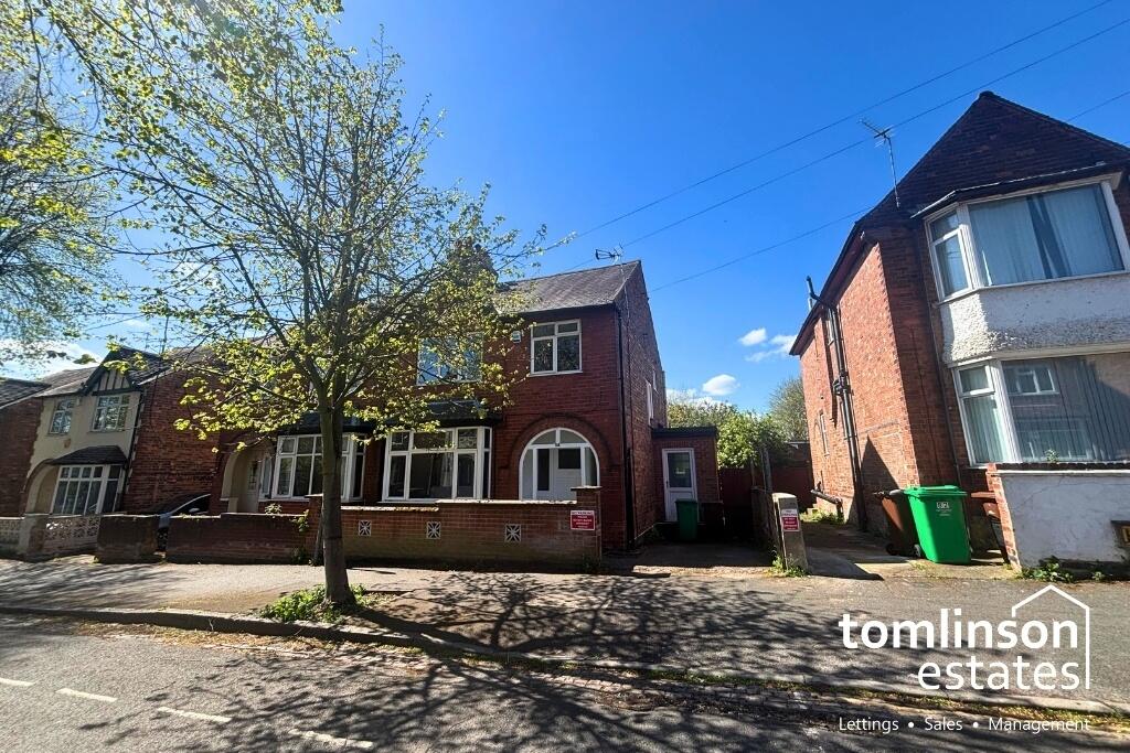 5 bed Semi Detached for rent in Nottingham. From Tomlinson Estate Management Limited - Lenton 5 bed Semi Detached for rent in Nottingham. From Tomlinson Estate Management Limited - Lenton