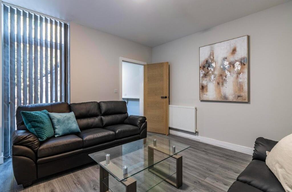 5 bed Semi Detached for rent in Wilford. From Tomlinson Estate Management Limited - Lenton