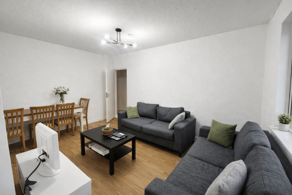 4 bed Semi Detached for rent in Nottingham. From Tomlinson Estates