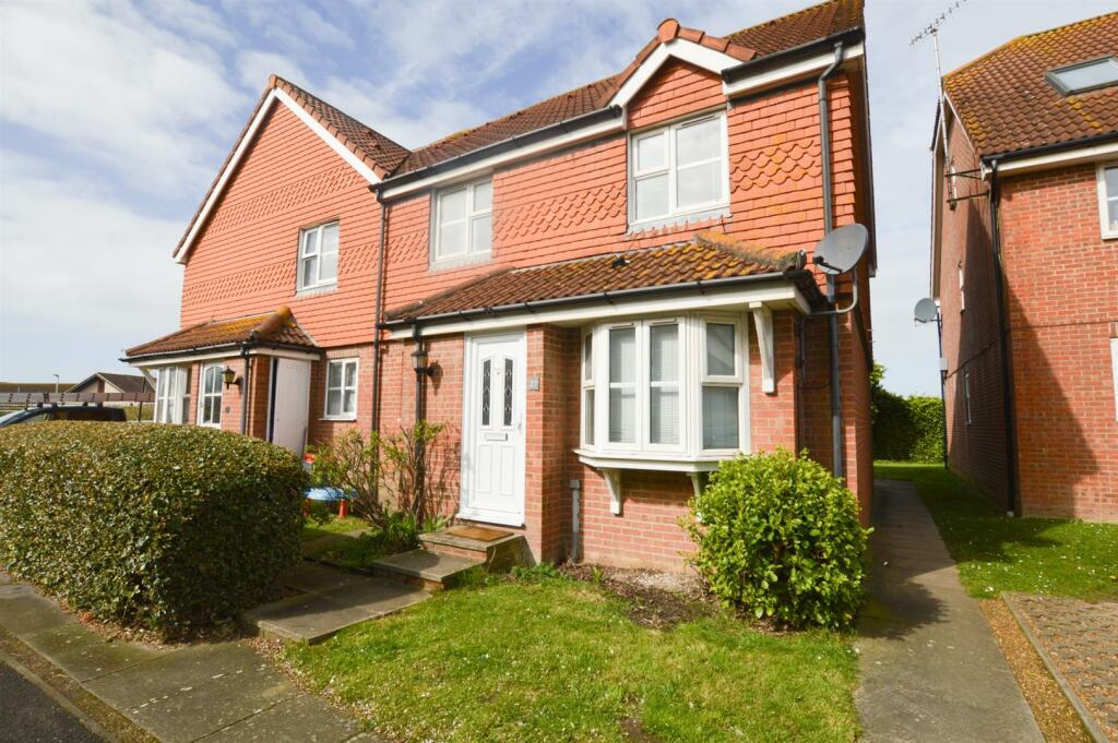 2 bed Mid Terraced House for rent in Eastbourne. From Town Rentals - Eastbourne