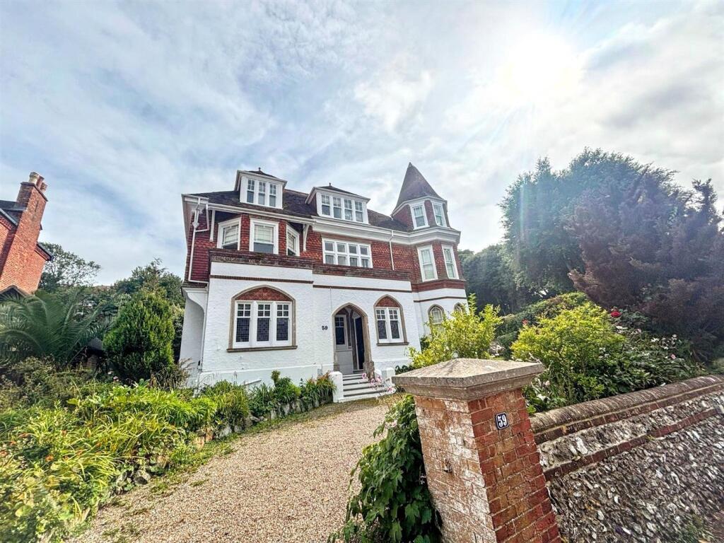 2 bed 1st Floor Flat for rent in Eastbourne. From Town Rentals - Eastbourne 2 bed 1st Floor Flat for rent in Eastbourne. From Town Rentals - Eastbourne