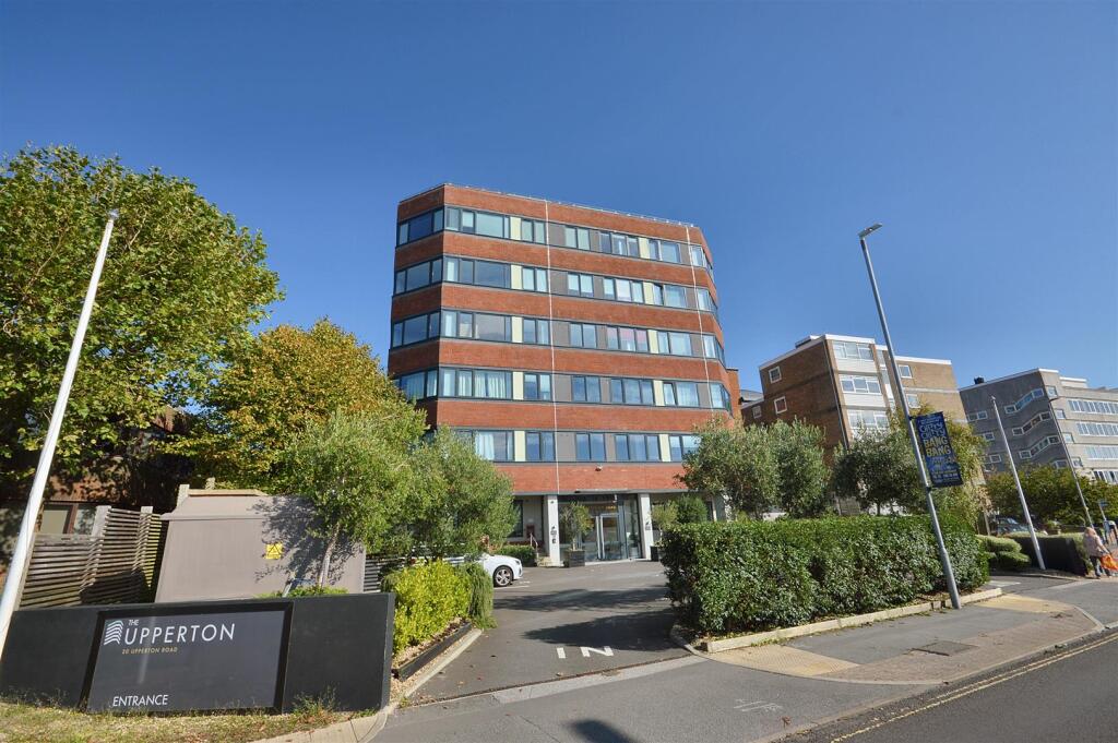 1 bed 1st Floor Flat for rent in Eastbourne. From Town Rentals - Eastbourne
