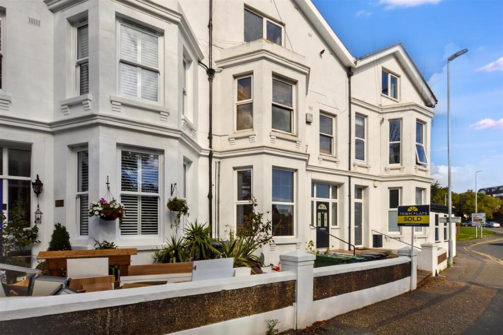 1 bed 1st Floor Flat for rent in Eastbourne. From Town Rentals - Eastbourne