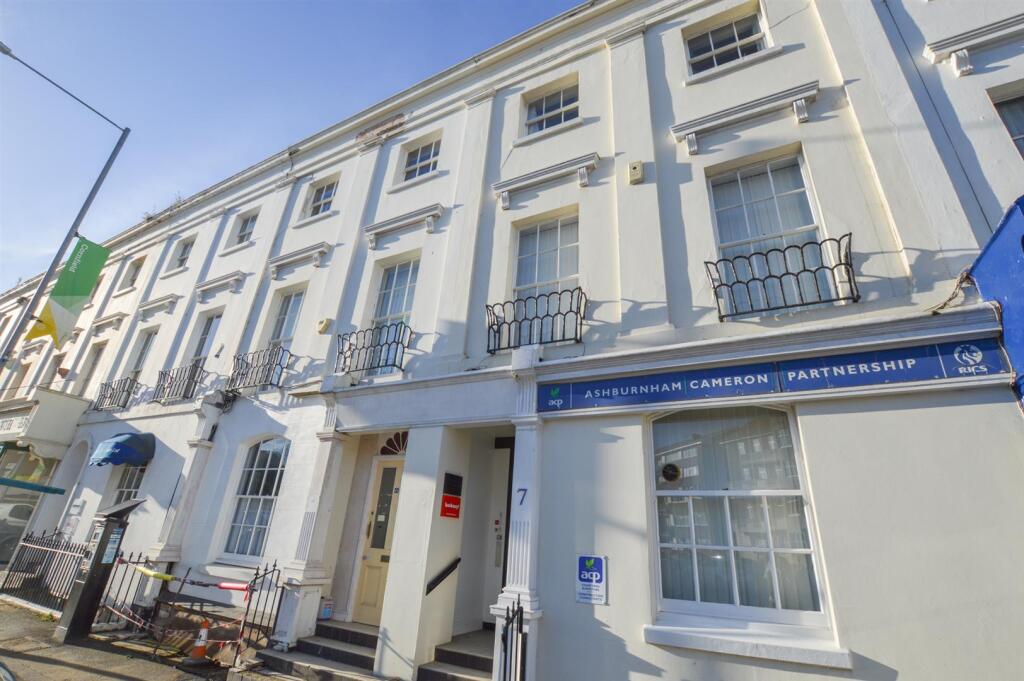 1 bed 1st Floor Flat for rent in Eastbourne. From Town Rentals - Eastbourne