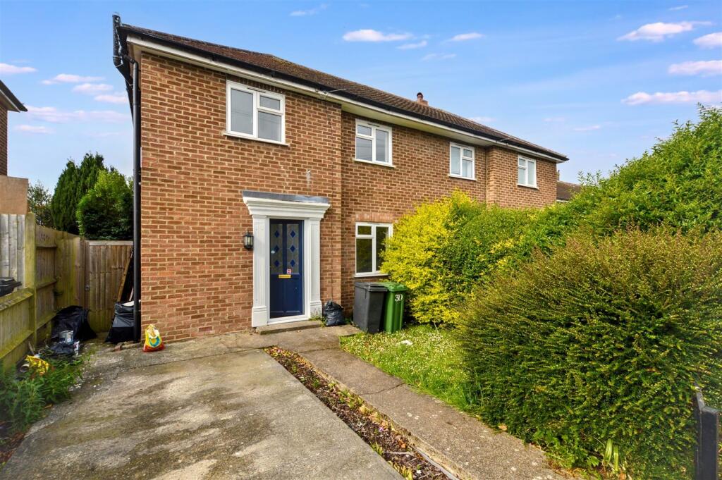 2 bed Detached for rent in Stone Cross. From Town Rentals - Eastbourne