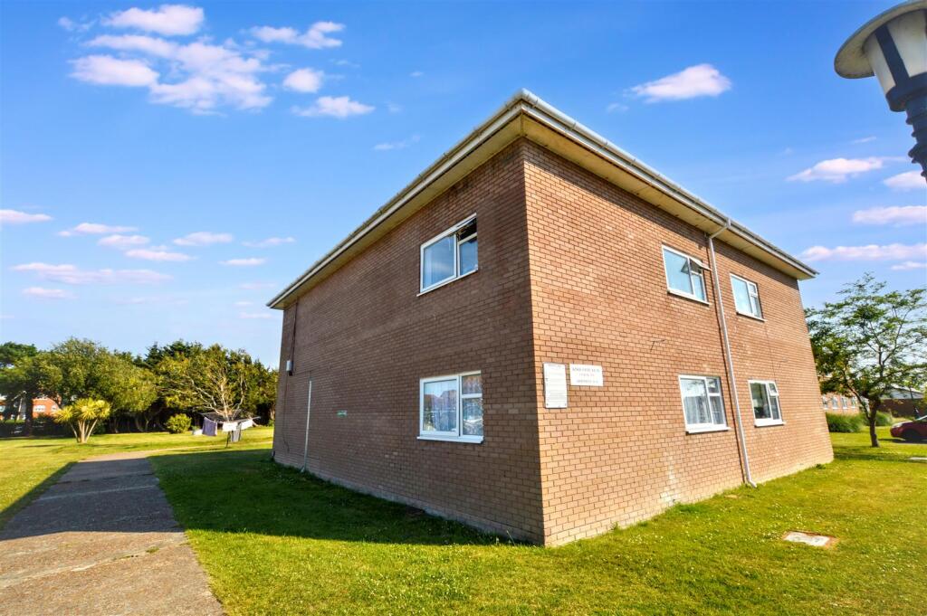 2 bed 1st Floor Flat for rent in Eastbourne. From Town Rentals - Eastbourne 2 bed 1st Floor Flat for rent in Eastbourne. From Town Rentals - Eastbourne