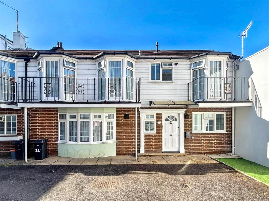 3 bed End of Terrace for rent in Eastbourne. From Town Rentals - Eastbourne