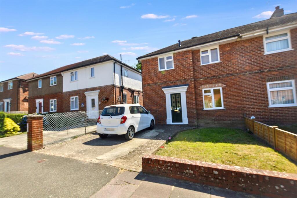 3 bed Semi Detached for rent in Eastbourne. From Town Rentals - Eastbourne