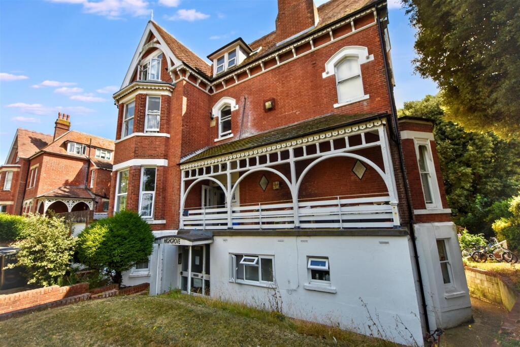 1 bed 1st Floor Flat for rent in Willingdon. From Town Rentals - Eastbourne