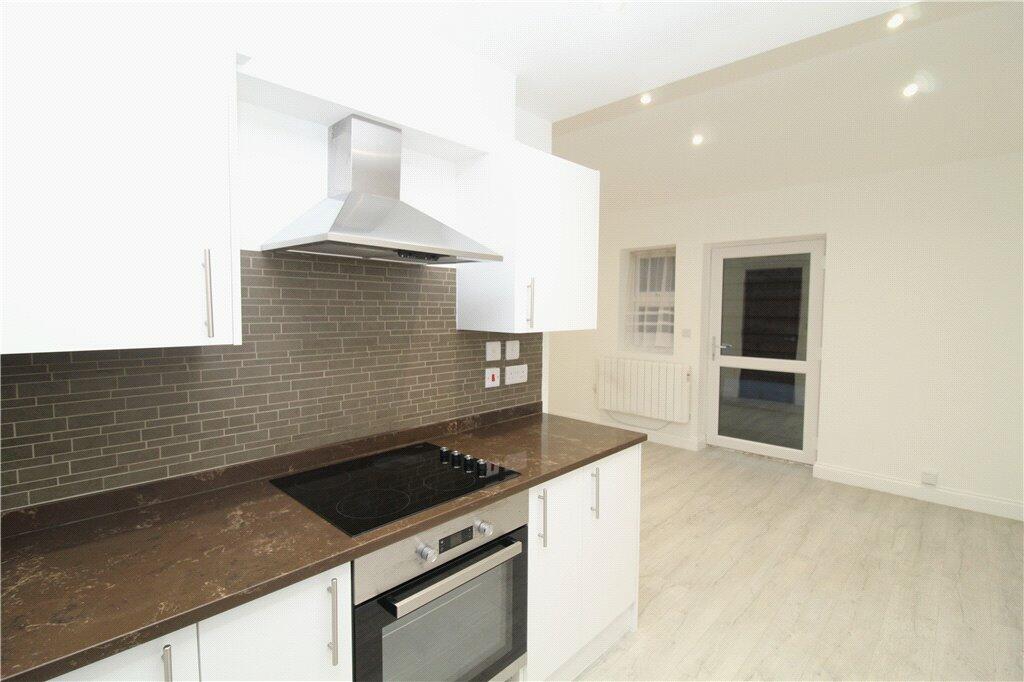 2 bed Maisonette for rent in Croydon. From Townends