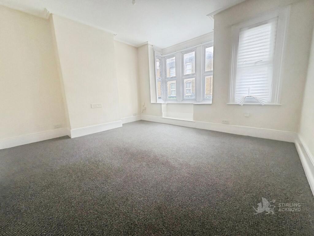 2 bed Apartment for rent in Croydon. From Stirling Ackroyd - Croydon
