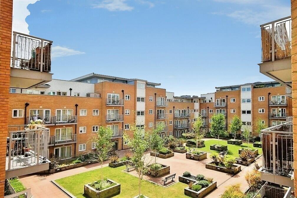 1 bed Apartment for rent in Croydon. From Stirling Ackroyd - Croydon 1 bed Apartment for rent in Croydon. From Stirling Ackroyd - Croydon
