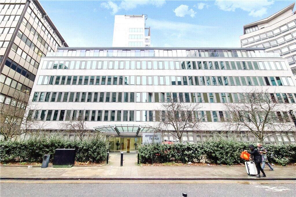 2 bed Apartment for rent in Croydon. From Stirling Ackroyd - Croydon