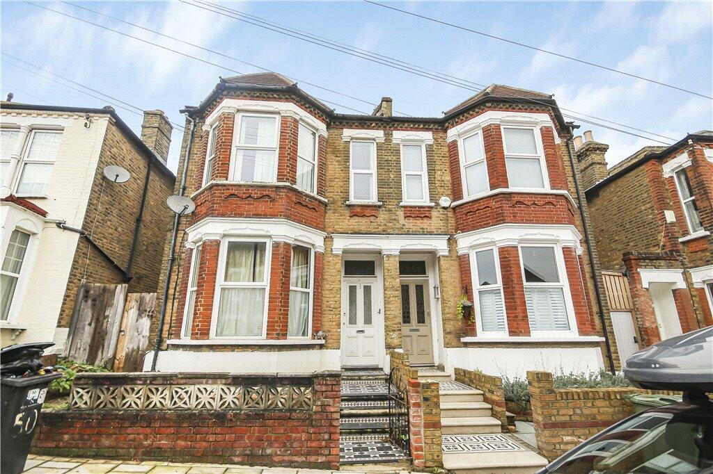 3 bed Apartment for rent in London. From Townends