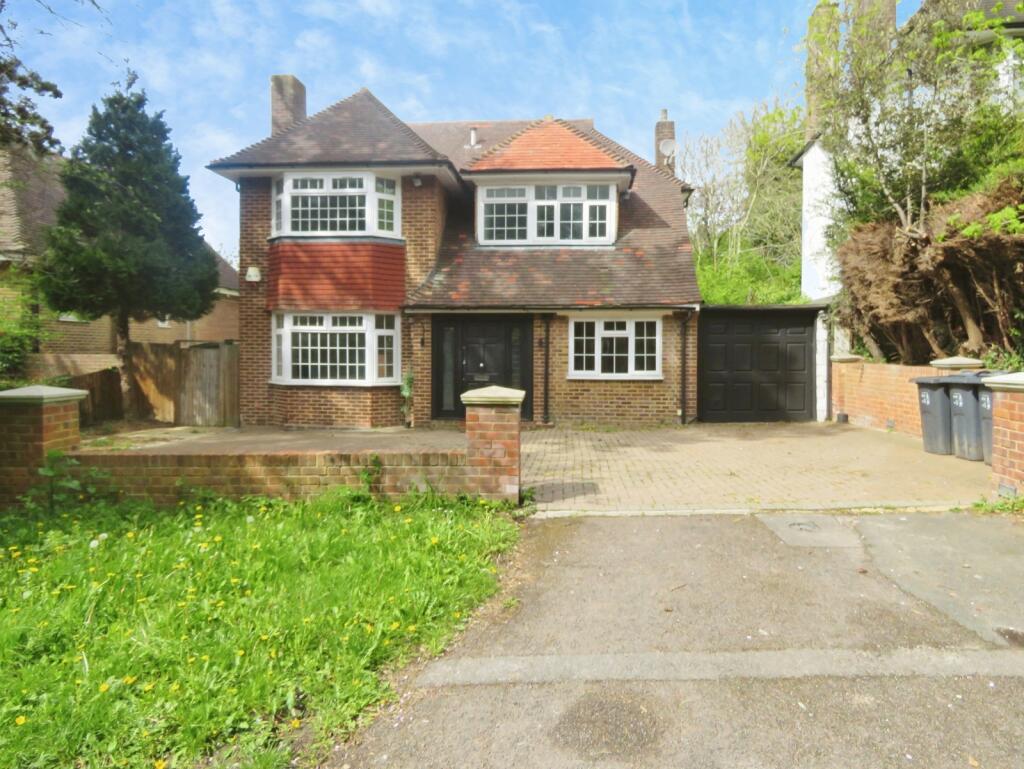 5 bed Detached for rent in Streatham. From Stirling Ackroyd - Streatham