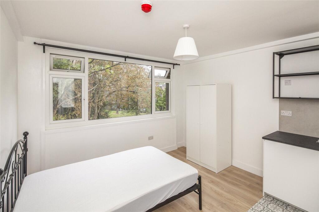 1 bed House Share for rent in London. From Stirling Ackroyd - Streatham