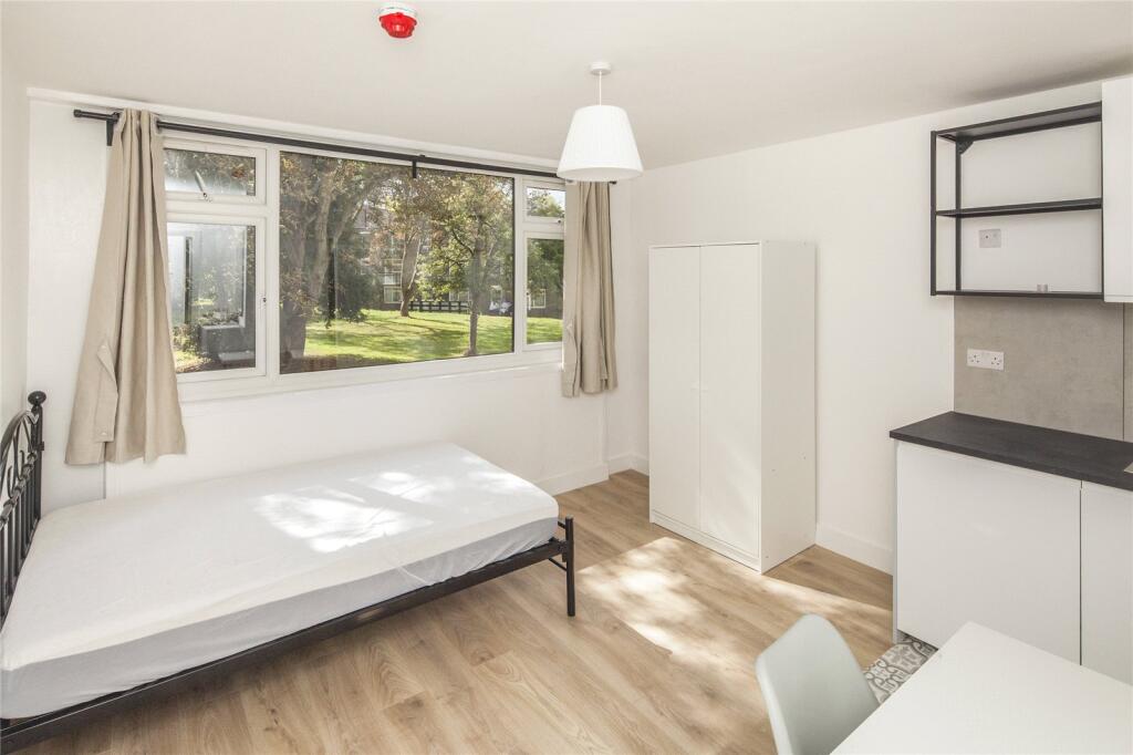 1 bed House Share for rent in London. From Stirling Ackroyd - Streatham