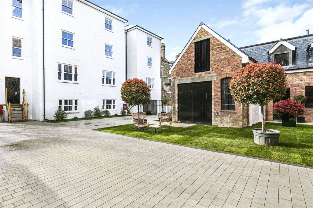 2 bed Apartment for rent in London. From Stirling Ackroyd - Streatham 2 bed Apartment for rent in London. From Stirling Ackroyd - Streatham