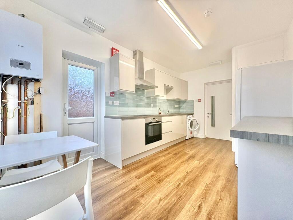 1 bed House Share for rent in Hounslow. From Townends