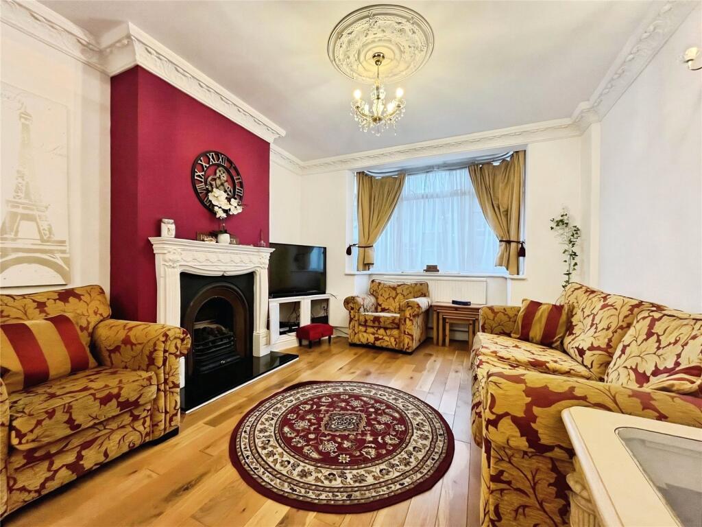 3 bed Semi Detached for rent in Isleworth. From Townends