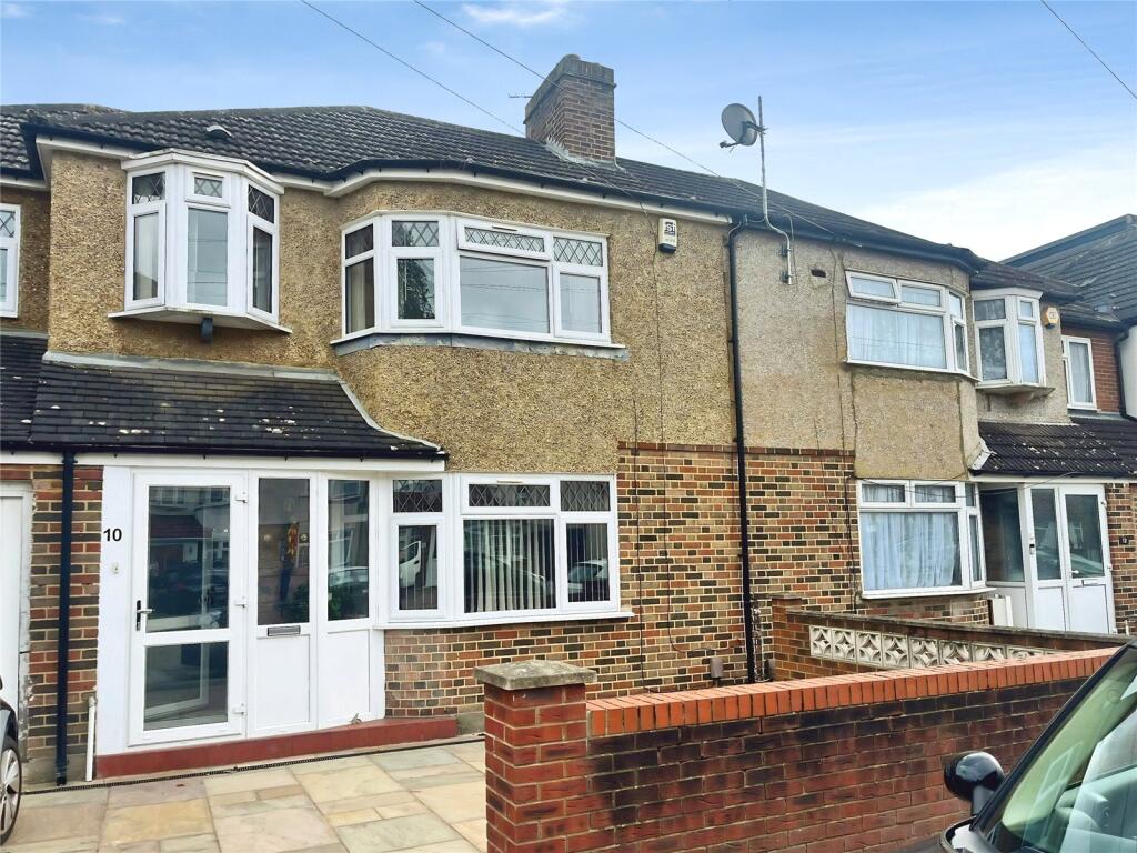 5 bed Semi Detached for rent in Hounslow. From Townends