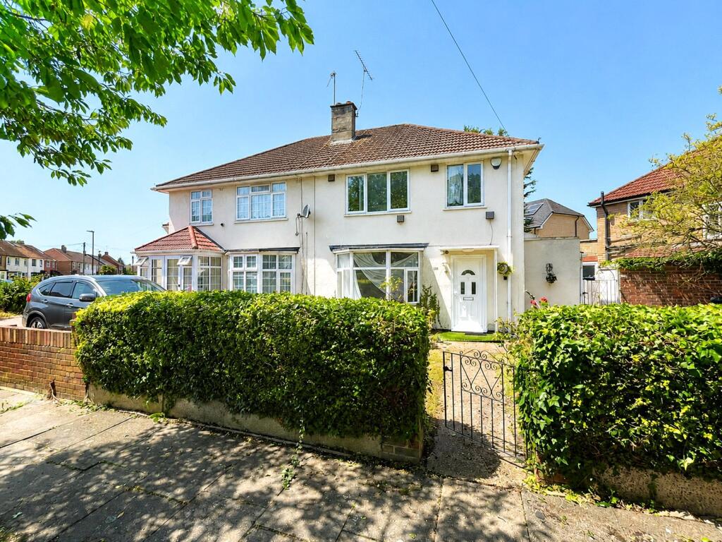 3 bed Semi Detached for rent in Feltham. From Townends