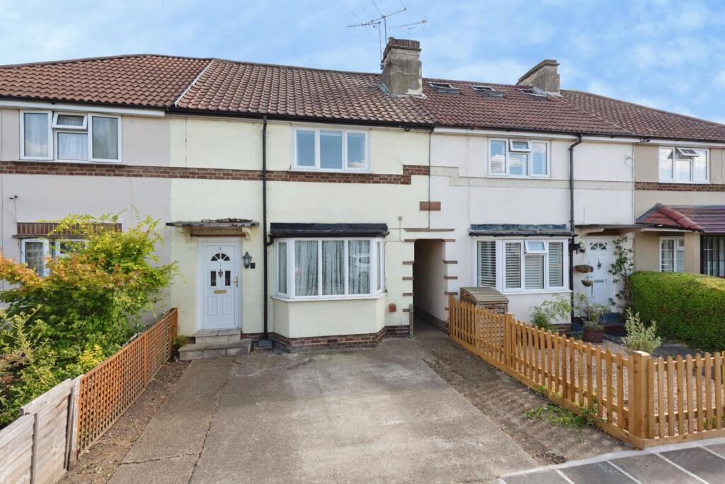 2 bed Mid Terraced House for rent in Hampton. From Townends 2 bed Mid Terraced House for rent in Hampton. From Townends