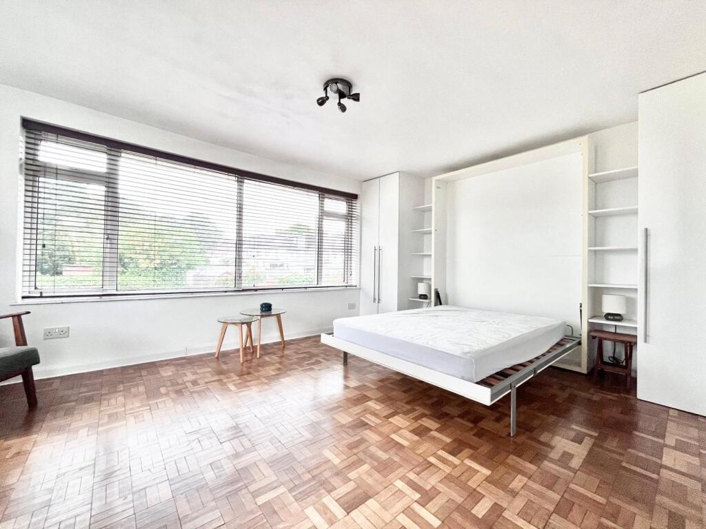 4 bed Studio for rent in Twickenham. From Townends
