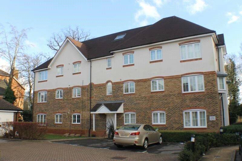 2 bed Apartment for rent in Egham. From Townends Regents