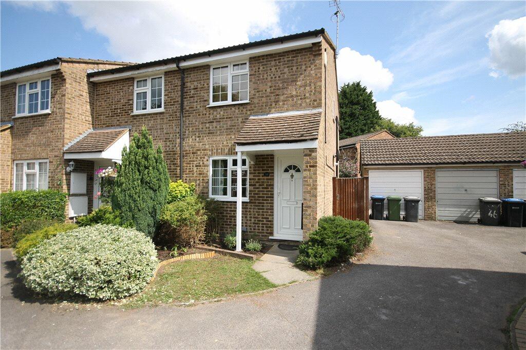 2 bed Detached House for rent in Bishopsgate. From Townends Regents