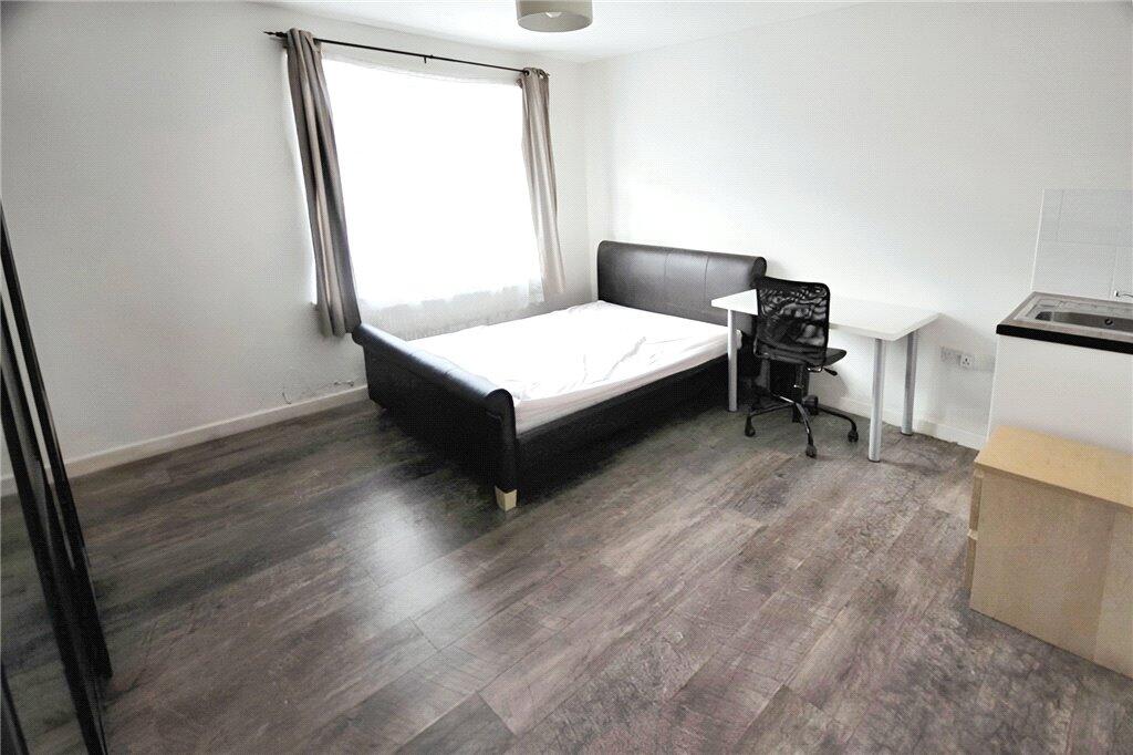 1 bed House Share for rent in Egham. From Townends Regents