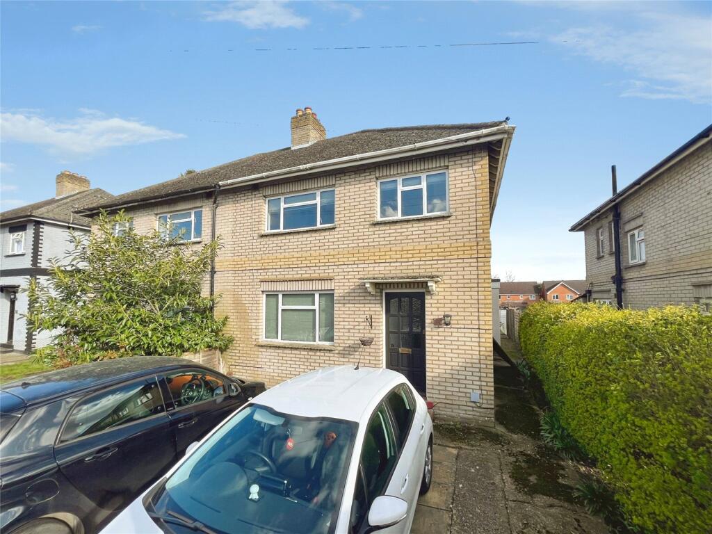 6 bed Semi Detached for rent in Bishopsgate. From Townends Regents