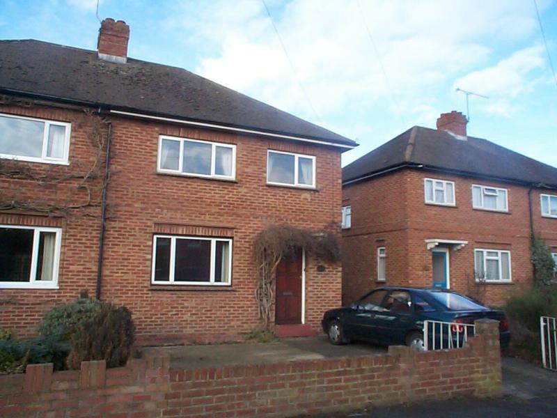 4 bed Detached for rent in Egham. From Townends Regents