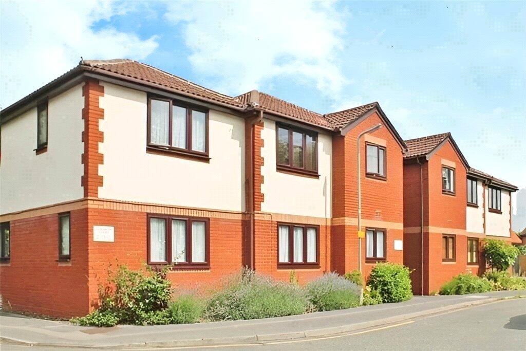 1 bed Apartment for rent in Egham. From Townends Regents 1 bed Apartment for rent in Egham. From Townends Regents