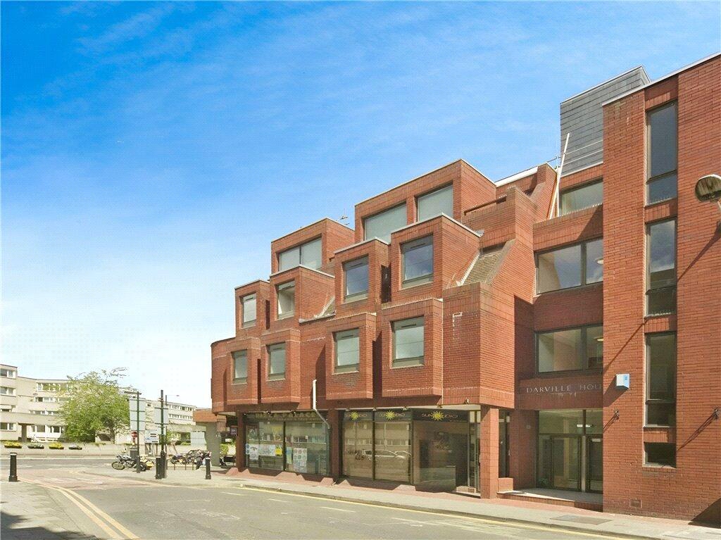 2 bed Apartment for rent in Windsor. From Townends Regents 2 bed Apartment for rent in Windsor. From Townends Regents