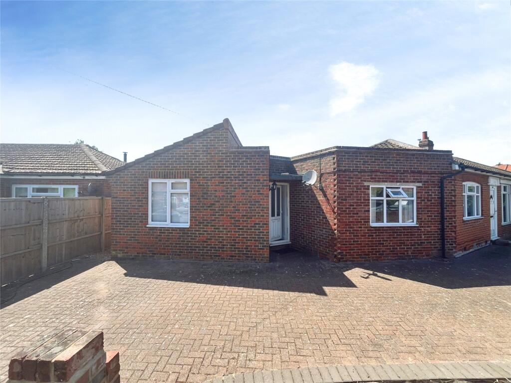 1 bed Semi Detached for rent in Bishopsgate. From Townends Regents