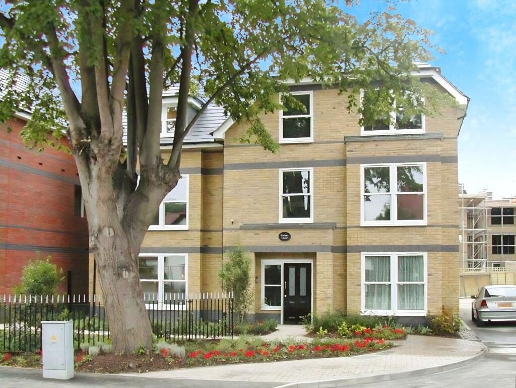 2 bed Apartment for rent in Egham. From Townends Regents