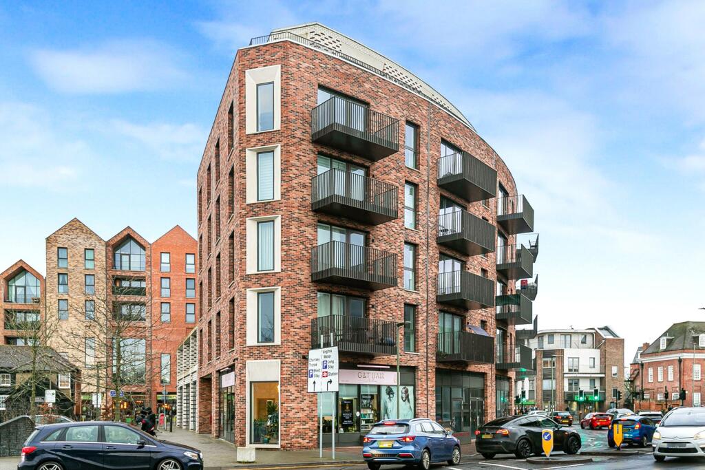 1 bed Apartment for rent in Egham. From Townends Regents 1 bed Apartment for rent in Egham. From Townends Regents