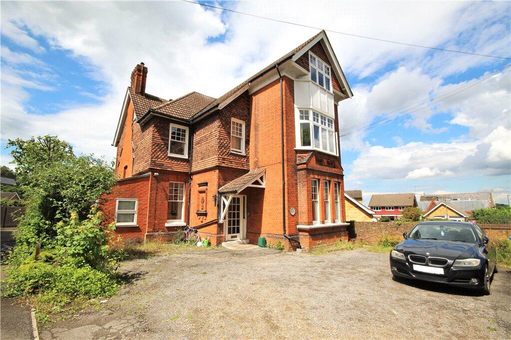 2 bed Apartment for rent in Egham. From Townends Regents