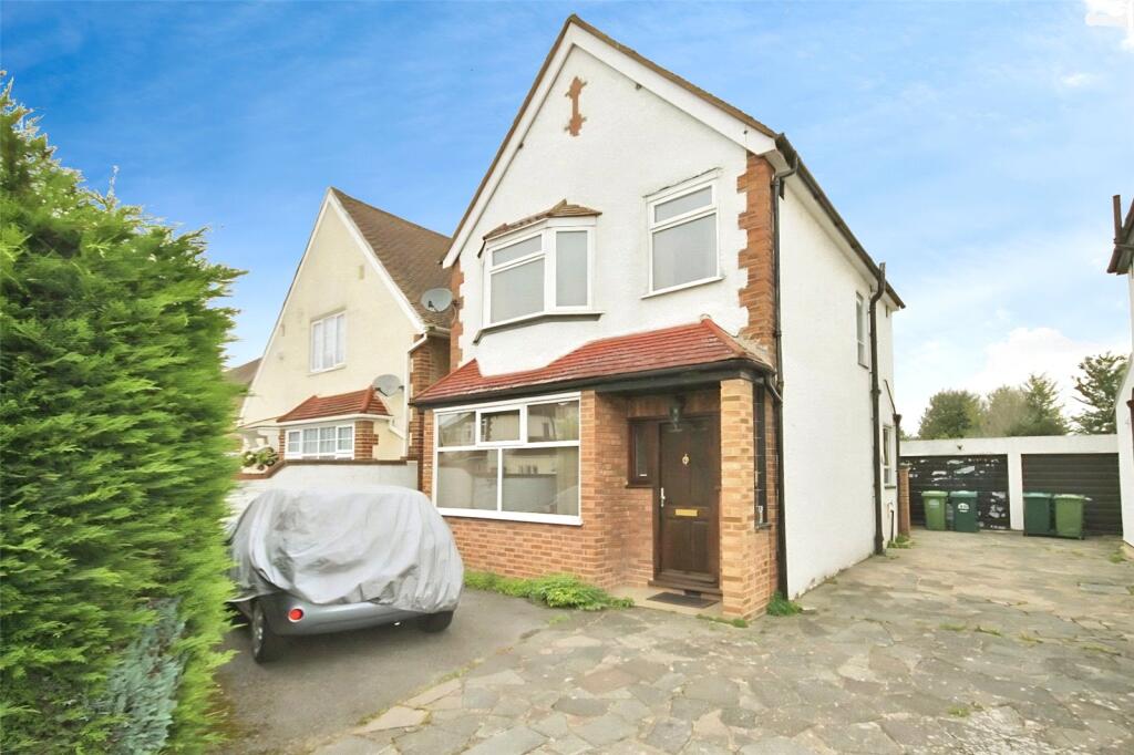 3 bed Detached for rent in Staines-upon-Thames. From Stirling Ackroyd - Staines