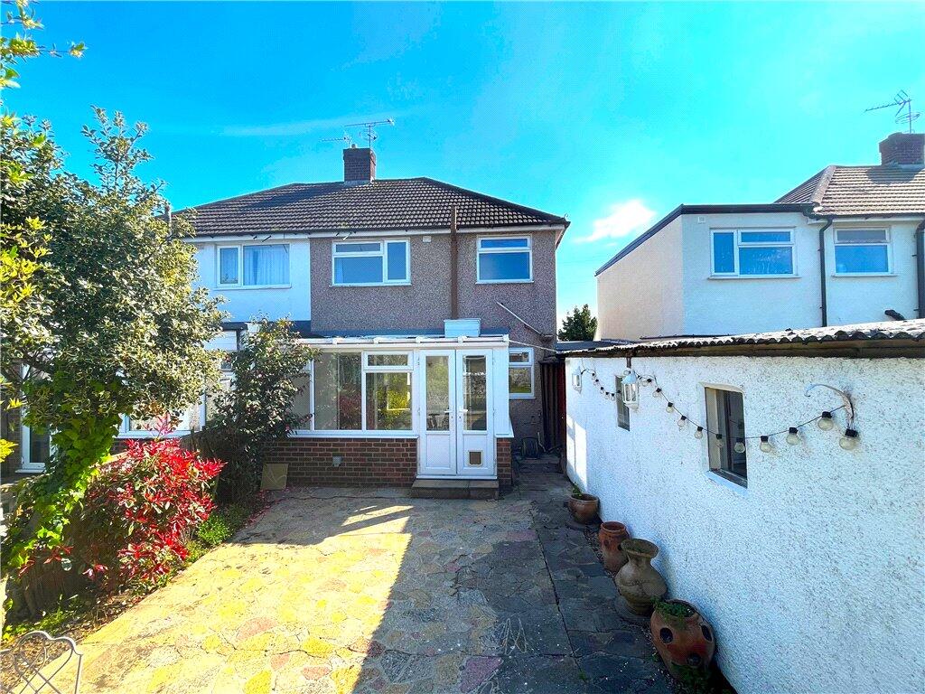 3 bed Semi Detached for rent in Staines-upon-Thames. From Stirling Ackroyd - Staines 3 bed Semi Detached for rent in Staines-upon-Thames. From Stirling Ackroyd - Staines