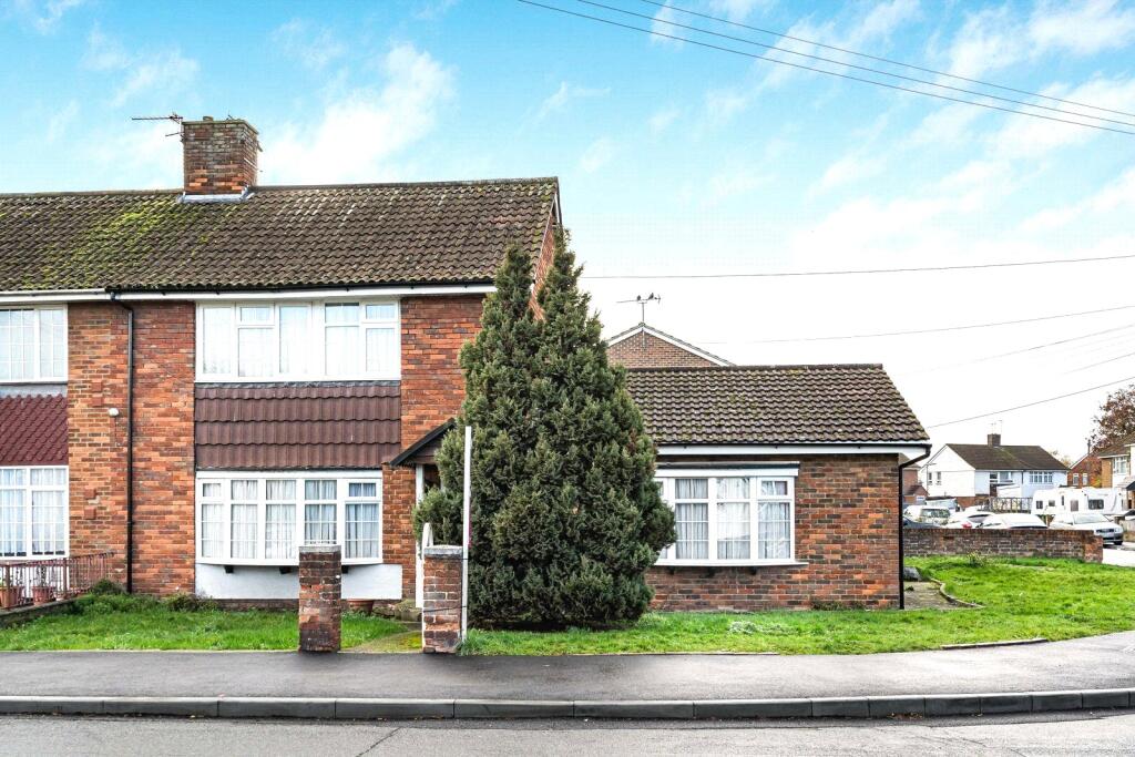 3 bed Semi Detached for rent in Stanwell. From Stirling Ackroyd - Staines