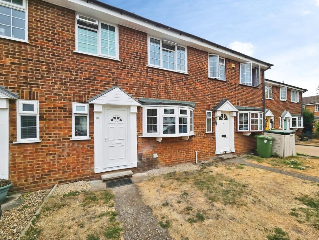 3 bed Mid Terraced House for rent in Staines-upon-Thames. From Stirling Ackroyd - Staines 3 bed Mid Terraced House for rent in Staines-upon-Thames. From Stirling Ackroyd - Staines