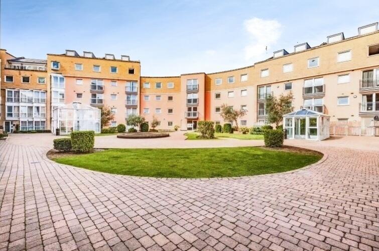 1 bed Apartment for rent in West Bedfont. From Stirling Ackroyd - Staines