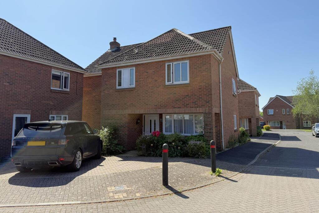 4 bed Detached for rent in Bishops Lydeard. From Townsend Letting & Management - Taunton