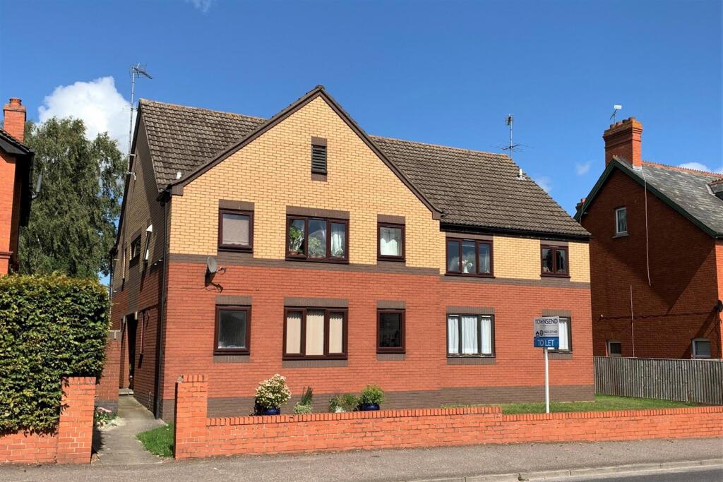 1 bed 1st Floor Flat for rent in Taunton. From Townsend Letting & Management - Taunton 1 bed 1st Floor Flat for rent in Taunton. From Townsend Letting & Management - Taunton