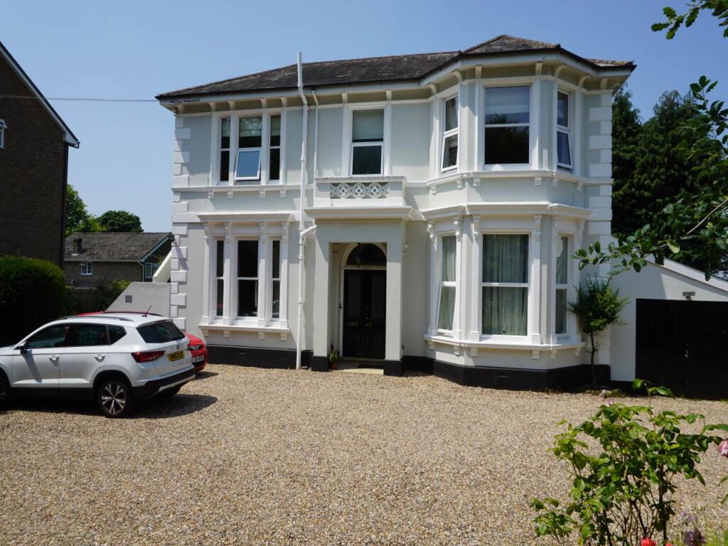 1 bed 1st Floor Flat for rent in Pembury. From TW Property - Tunbridge Wells