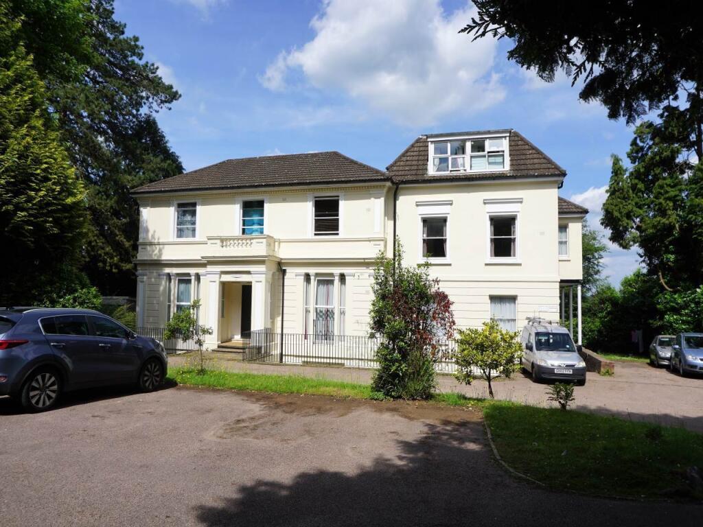 4 bed Studio for rent in Tunbridge Wells. From TW Property - Tunbridge Wells 4 bed Studio for rent in Tunbridge Wells. From TW Property - Tunbridge Wells